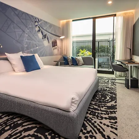 Novotel Brisbane South Bank Exterior photo